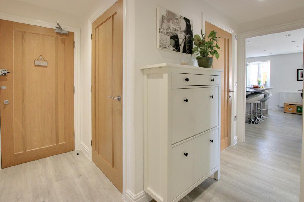 Additional image 4 of Orchard Way, Shirley