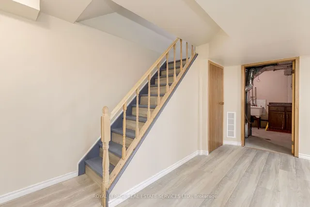 Additional image 33 of 9 Lady Bower Cres