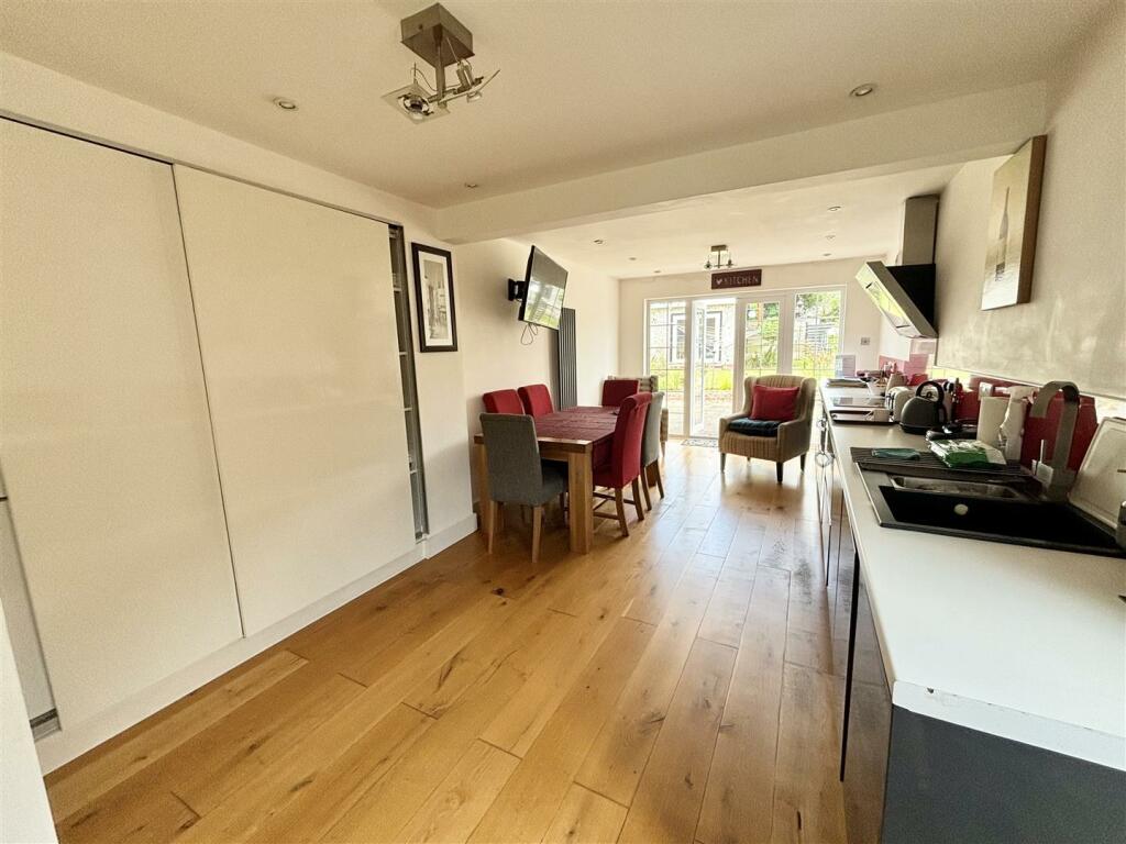 Additional image 6 of Vauxhall Drive, Braintree