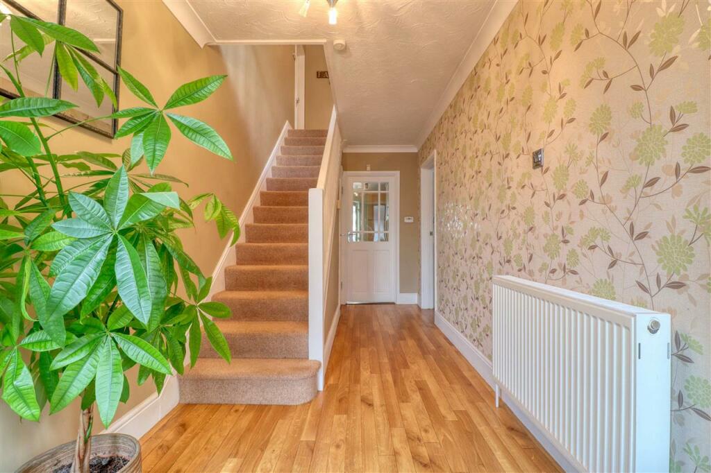 Additional image 5 of Queensway, Holland on Sea