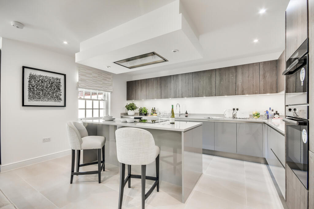 Additional image 8 of 15 Boyles Court, Dark Lane,, CM14