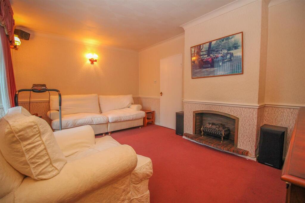 Additional image 2 of Chippingfield, Old Harlow