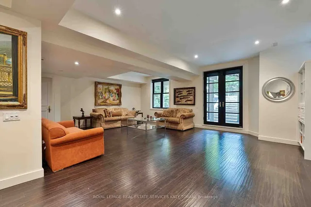 Additional image 28 of 135 Buckingham Ave