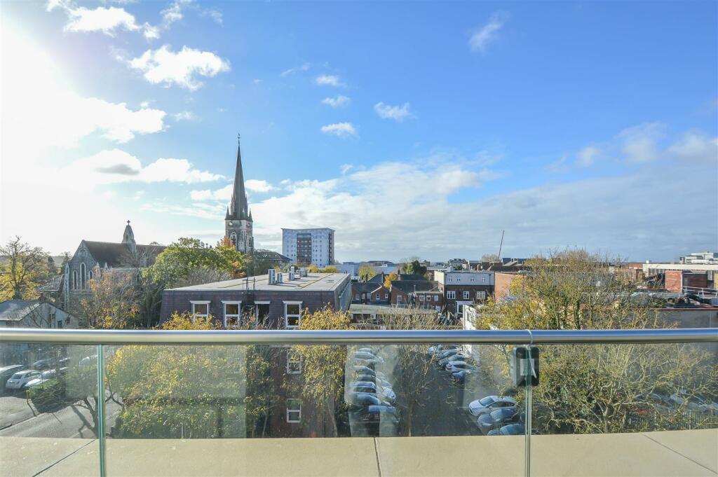 Additional image 11 of 8 Ingrave Road, Brentwood