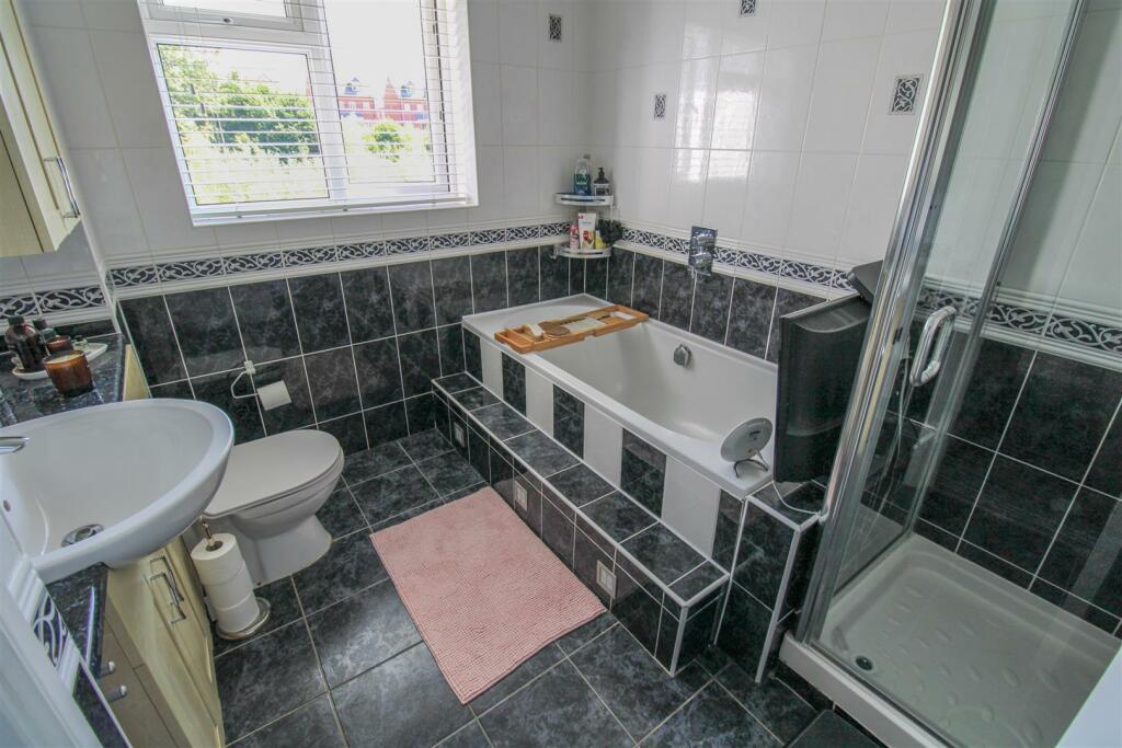 Additional image 16 of Curteys, Old Harlow, Harlow