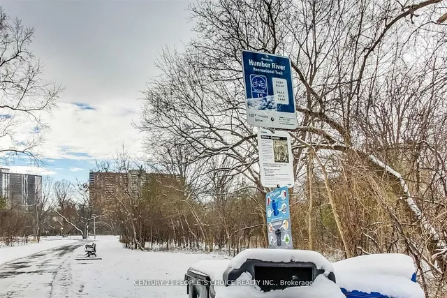 Additional image 7 of 7 Riverside Dr