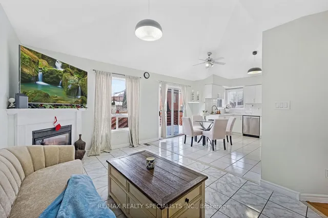 Additional image 12 of 7 Creekwood Dr