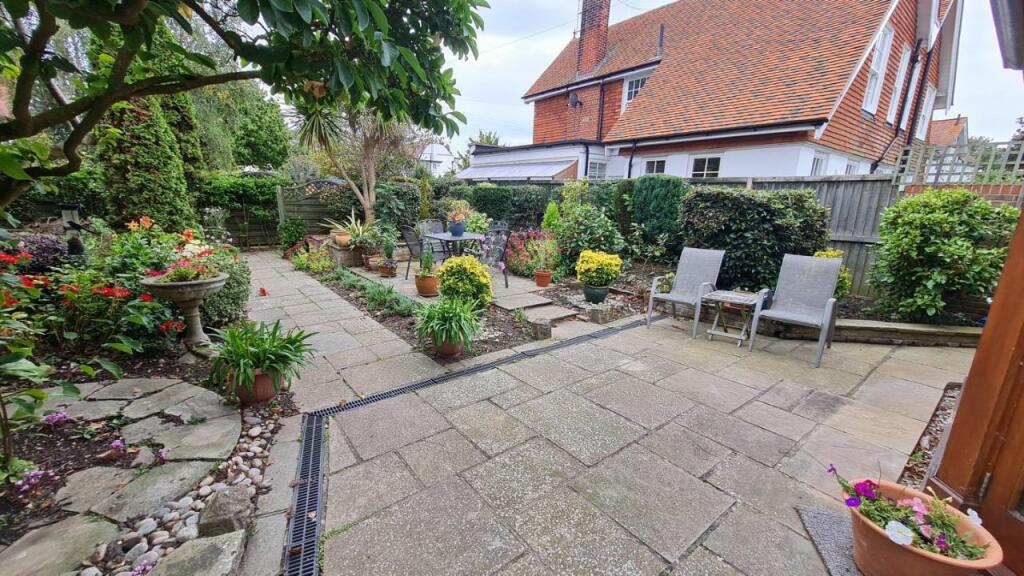 Additional image 24 of HOLLAND ROAD, FRINTON-ON-SEA