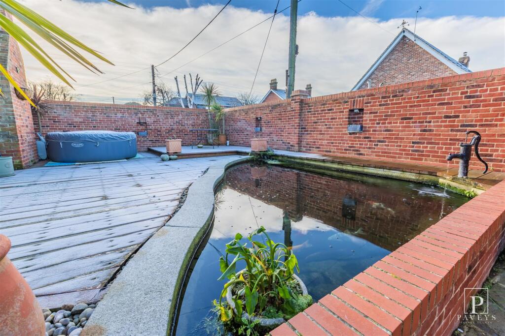 Additional image 26 of Walton Road, Kirby-Le-Soken, Frinton-On-Sea