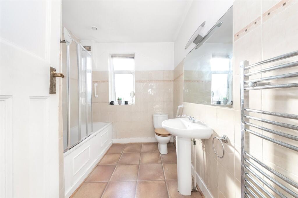 Additional image 6 of Fairlands Avenue, Thornton Heath, CR7