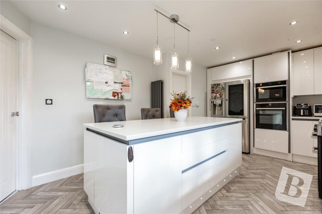 Additional image 5 of Kensington Road, Pilgrims Hatch, Brentwood, CM15