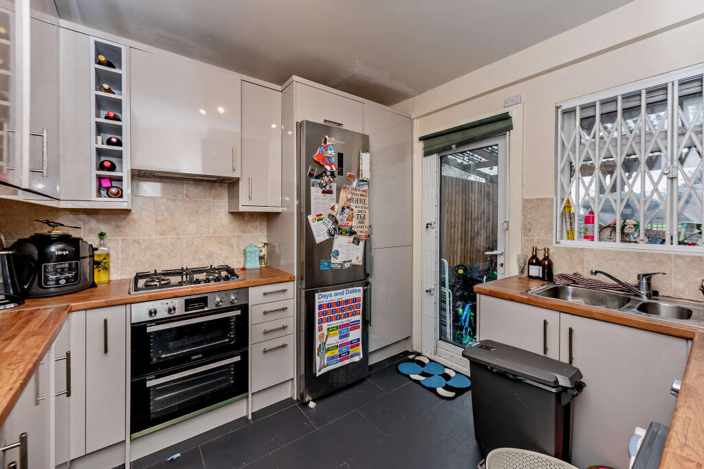 Additional image 15 of Tamworth Lane, Mitcham, CR4