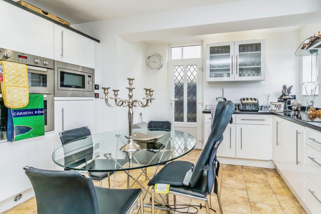 Additional image 3 of Coulsdon Road, Coulsdon, CR5