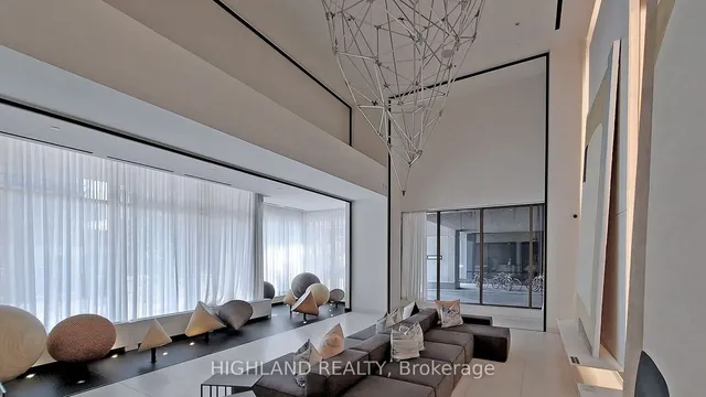 Additional image 2 of 15 Lower Jarvis St Unit 811