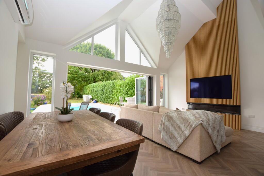 Additional image 18 of Park Lane, Ramsden Heath, Billericay, CM11