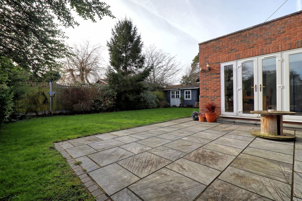 Additional image 33 of Vicarage Court, Southminster, CM0 7GZ