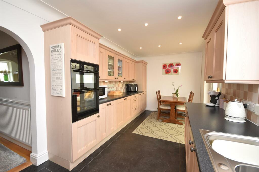 Additional image 7 of Merton Close, Neston