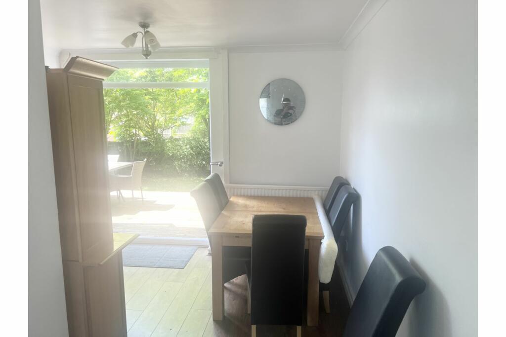 Additional image 12 of The Readings, Harlow, CM18