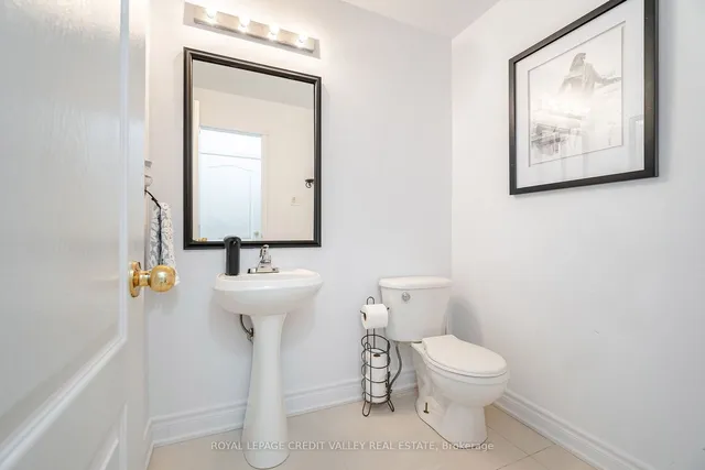 Additional image 13 of 13 Legend Lane