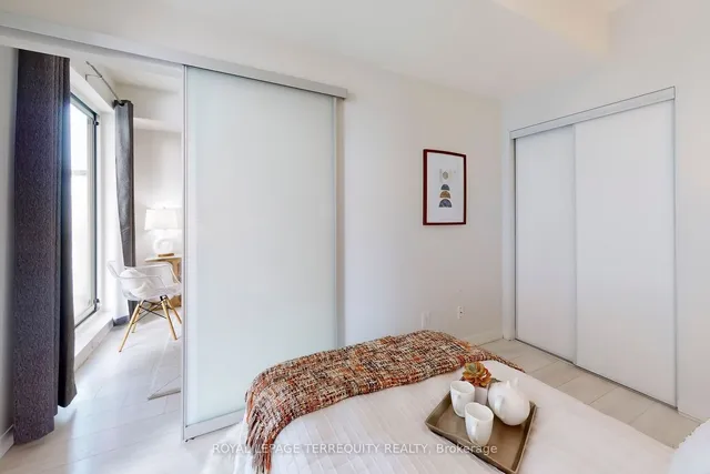 Additional image 13 of 51 East Liberty St Unit 901