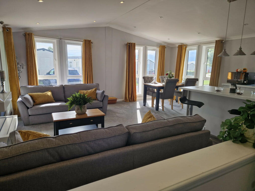 Additional image 5 of Colchester, Essex, CO7