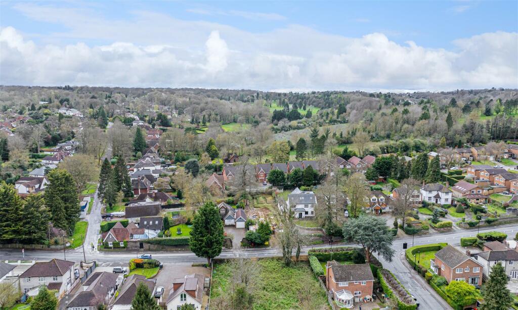 Additional image 11 of 119 Old Farleigh Road, Selsdon, South Croydon CR2 8QD