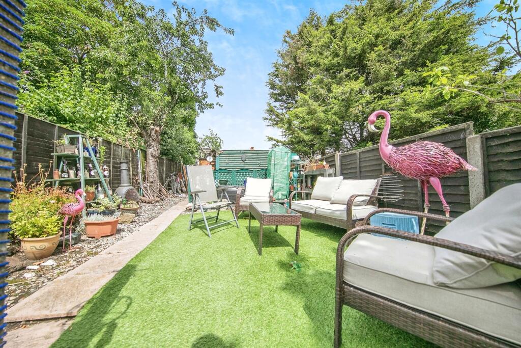 Additional image 2 of Harwich Road, Colchester