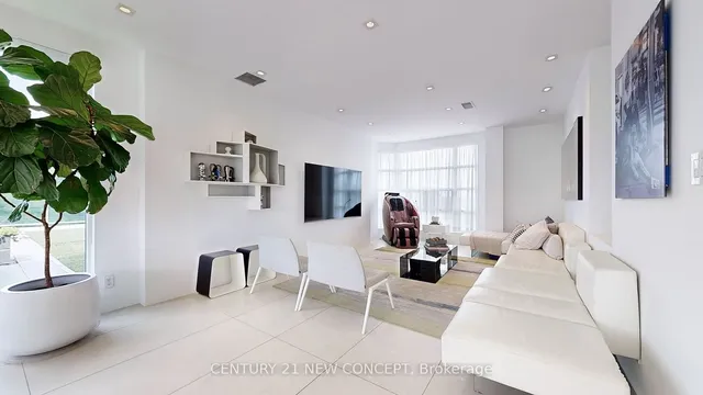 Additional image 5 of 1 Watergarden Way Unit 501