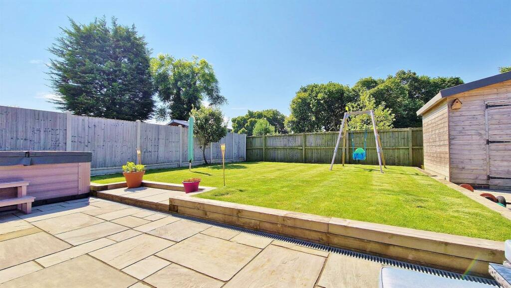 Additional image 18 of Thorpe Road, Kirby Cross, Frinton-On-Sea