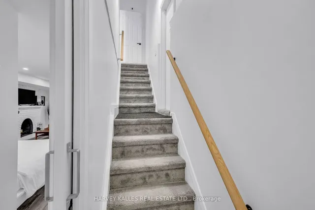 Additional image 31 of 86 Castlefield Ave