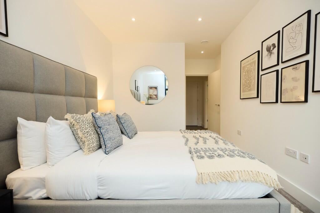 Additional image 21 of Streatham Road, Mitcham, Surrey, CR4