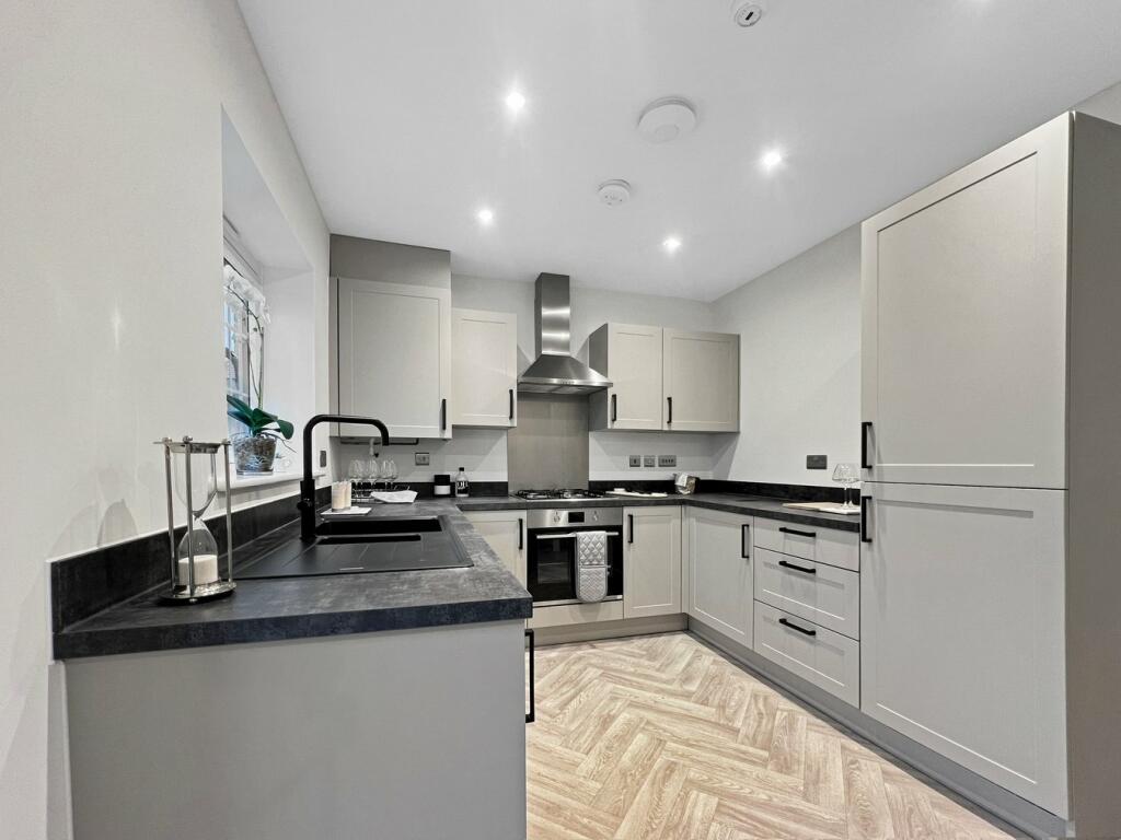 Additional image 24 of De Vere Grove, Halstead Road, Earls Colne, Colchester, CO6