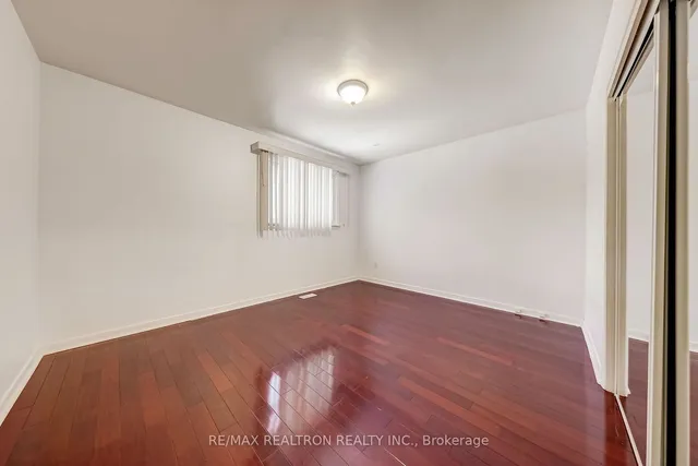 Additional image 20 of 365 Hollywood Ave