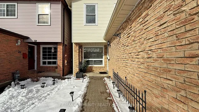 Additional image 4 of 27 Granada Cres