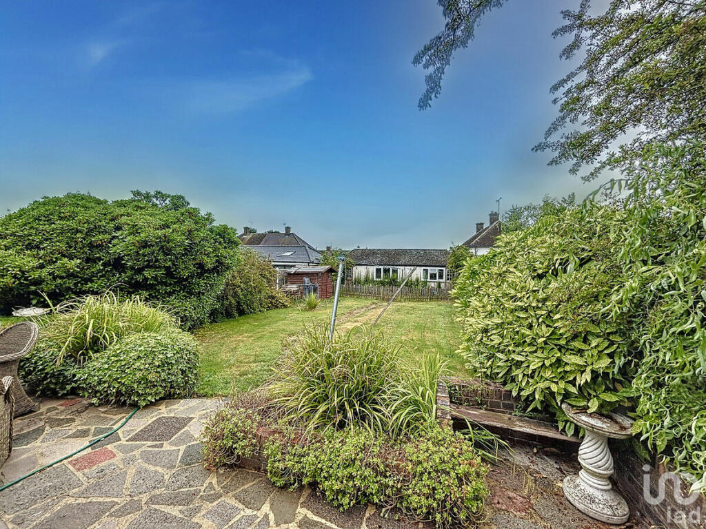 Additional image 20 of Vicarage Lane, North Weald, CM16