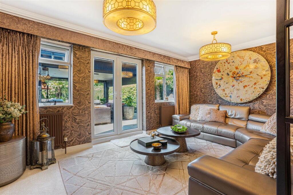 Additional image 11 of Mansfield, High Wych, Sawbridgeworth, CM21 0JT