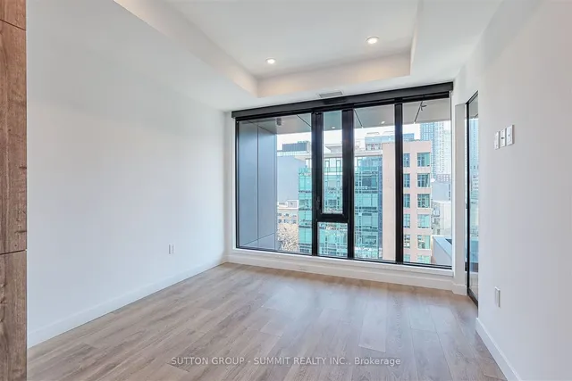 Additional image 19 of 505 RICHMOND St Unit 922