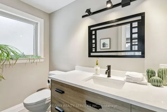 Additional image 29 of 8 Derwent Ave