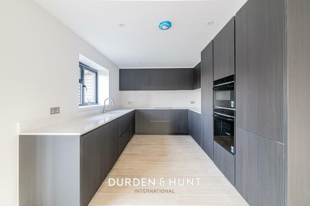 Additional image 6 of Carters Green, Matching, CM17