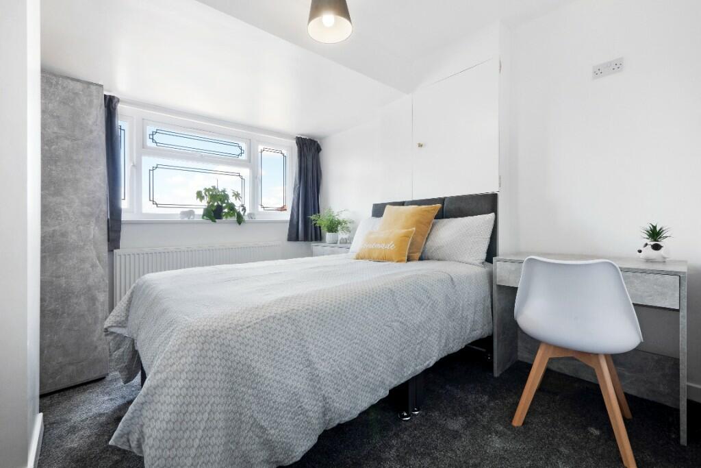 Additional image 14 of Tangerine Close, Colchester, Essex, CO4