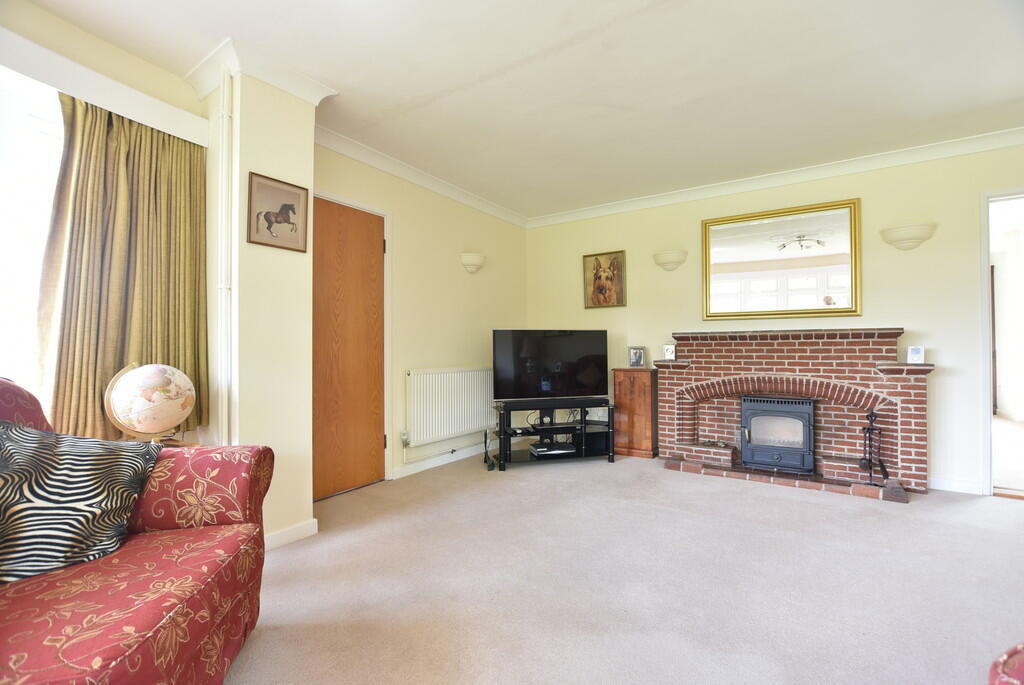 Additional image 15 of Rectory Road, Middleton