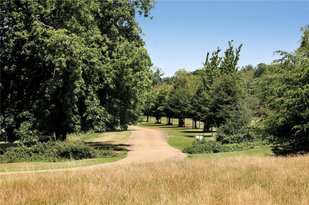 Additional image 9 of Brizes Park, Ongar Road, Kelvedon Hatch, Brentwood, CM14