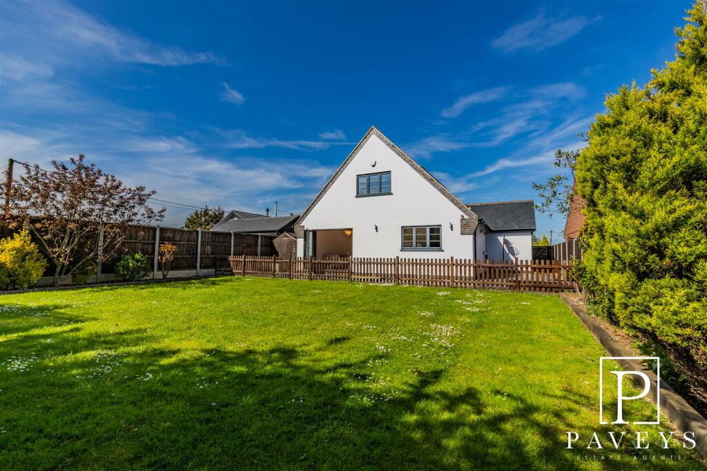 Additional image 21 of White Lodge Crescent, Thorpe-Le-Soken