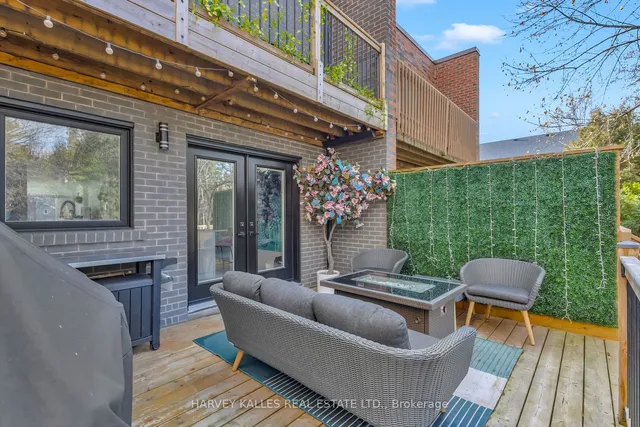 Additional image 39 of 86 Castlefield Ave