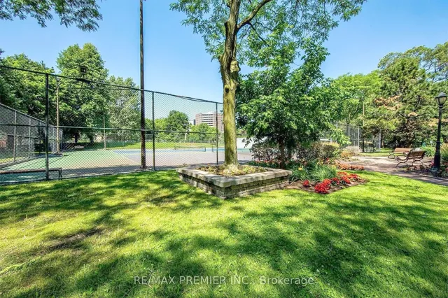 Additional image 35 of 40 Richview Rd Unit 1503