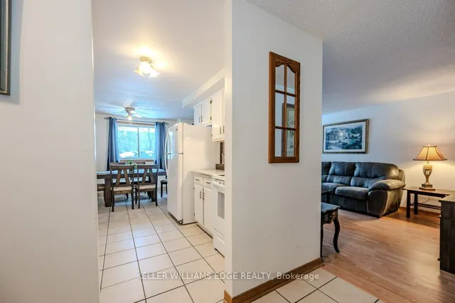 Additional image 7 of 4 Avalon Pl Unit 107