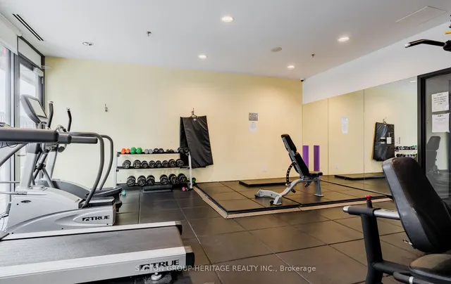 Additional image 21 of 8 Dovercourt Rd Unit 902