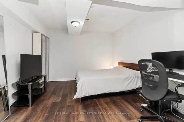 Additional image 38 of 61 Ardglen Dr Unit 5