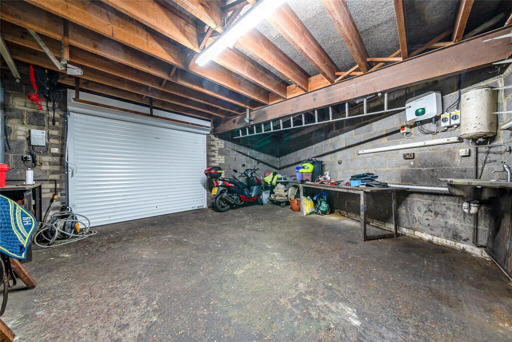 Additional image 17 of Sherwood Park Road, Mitcham, CR4