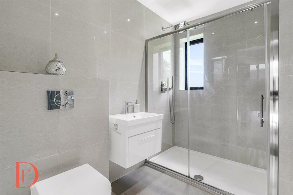 Additional image 36 of Coopersale Lane, Theydon Bois